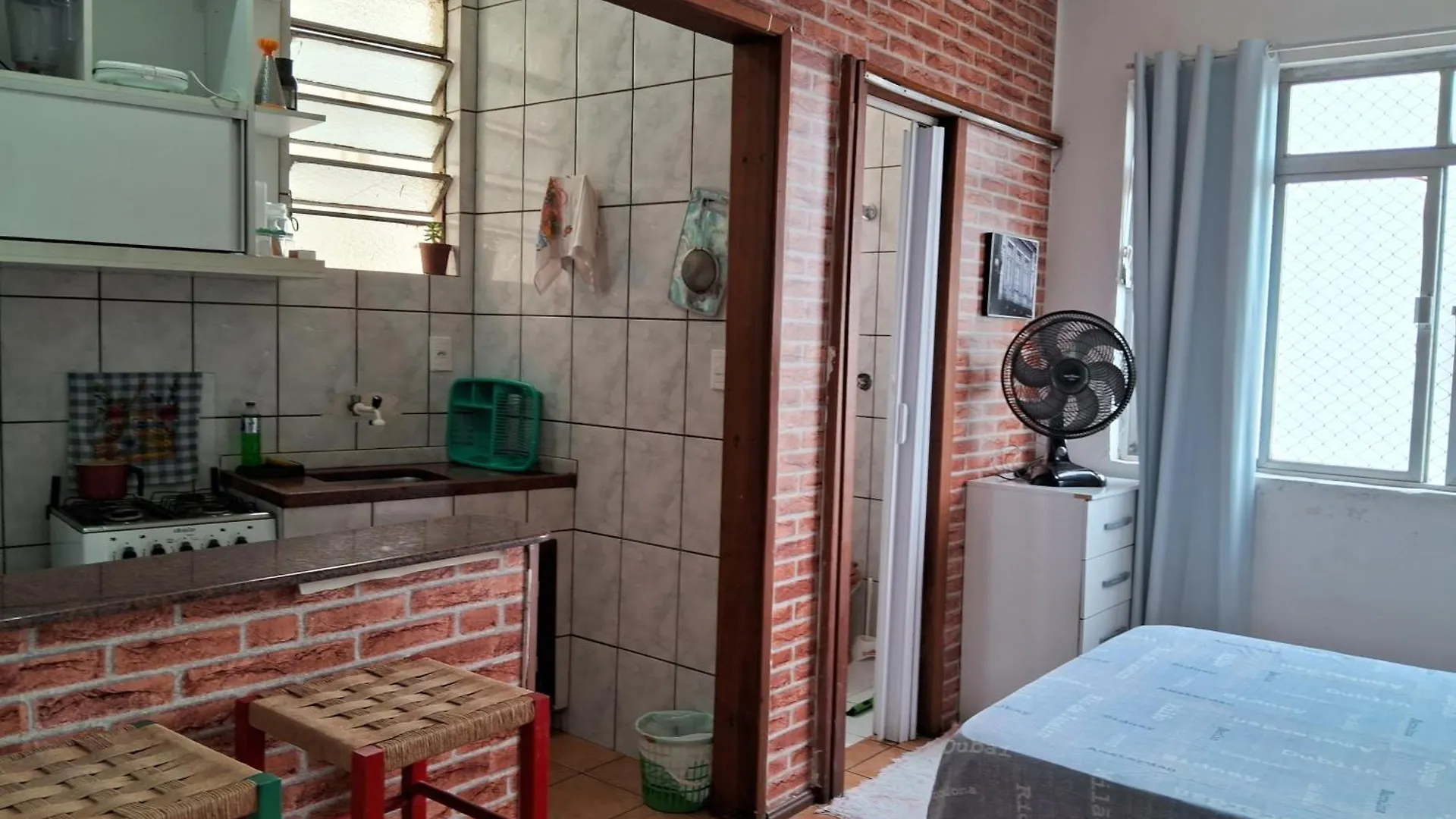 Pratico E Bem Localizado Studio, Na Cb Apartamento Porto Alegre